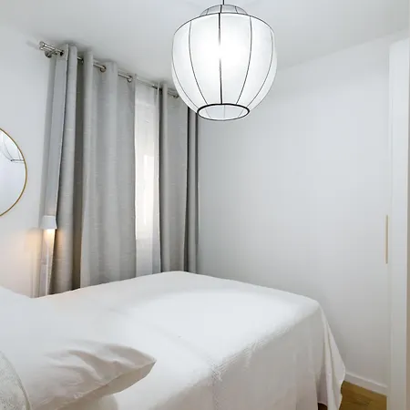 Apartamento Luz Split, Private Parking Spot In The Garage Split