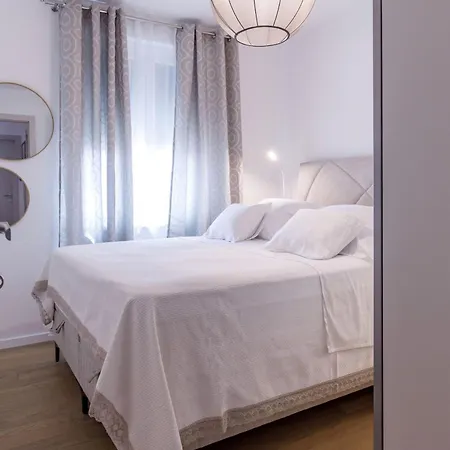 Apartamento Luz Split, Private Parking Spot In The Garage
