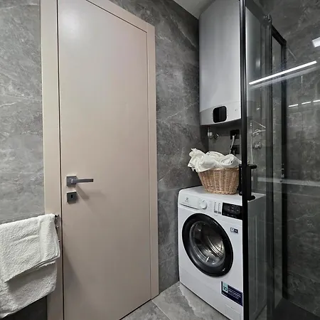 Apartment Luz Split, Private Parking Spot In The Garage *