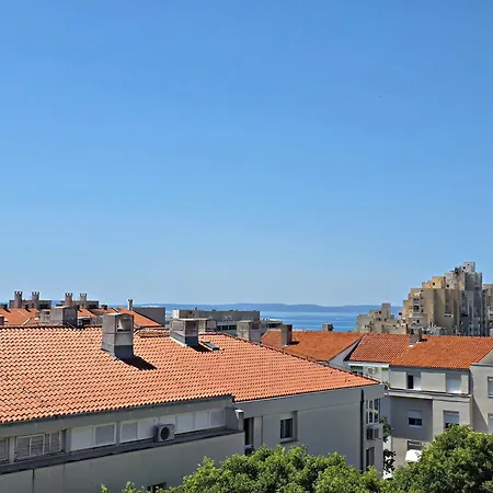 Apartment Luz Split, Private Parking Spot In The Garage Split